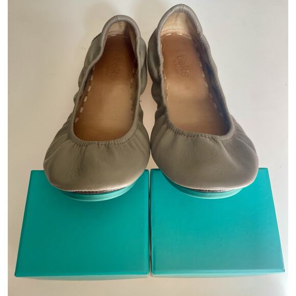 Tieks by Gavrieli Taupe Ballet Flats Size 8 Complete Set - Picture 4 of 6